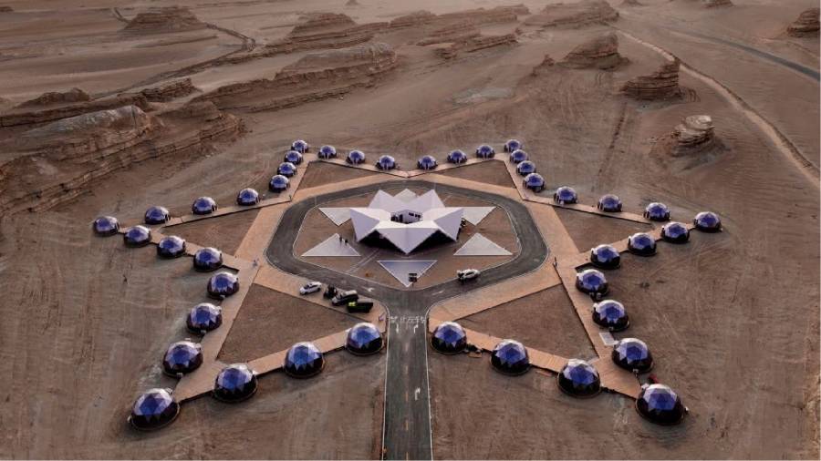 火星移民预演场——模拟外星环境的极端生存训练喀什户外野奢帐篷实验项目